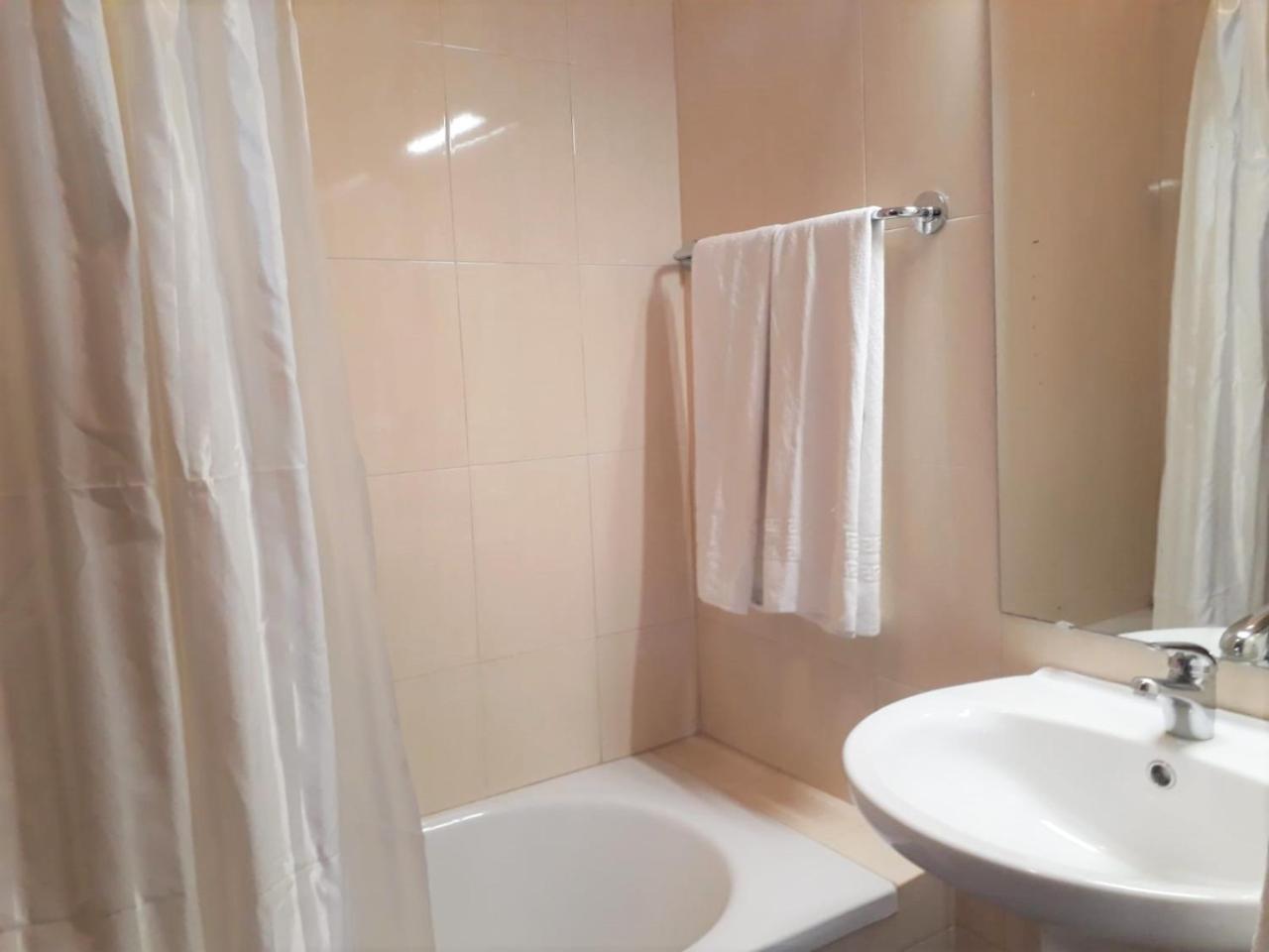 T2 Mira Praia 4- Familiar, 80Mt Praia, Wifi Картейра Экстерьер фото